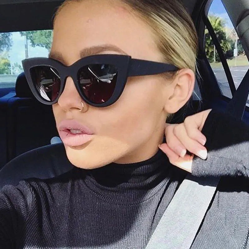 Fashion Geometric Frame Sunglasses